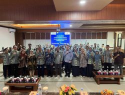 Evaluasi Lapangan Perubahan Bentuk Menjadi Universitas Mitra Husada