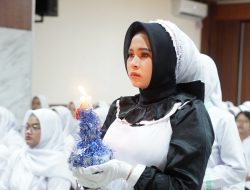 Ucap Janji Mahasiswa STIKes Mitra Husada Karanganyar TA 2025/2026